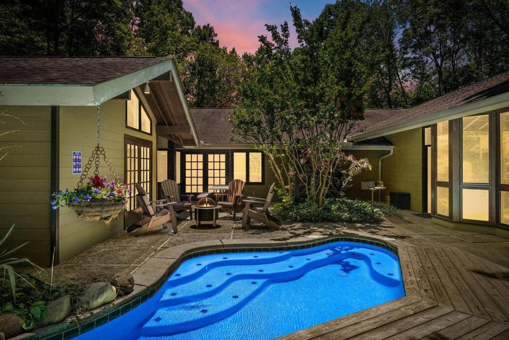 Bourbon Hollow Lodge With Hot Tub And Pool Plus Game Room Only 5 Min To Downtown Gatlinburg Εξωτερικό φωτογραφία