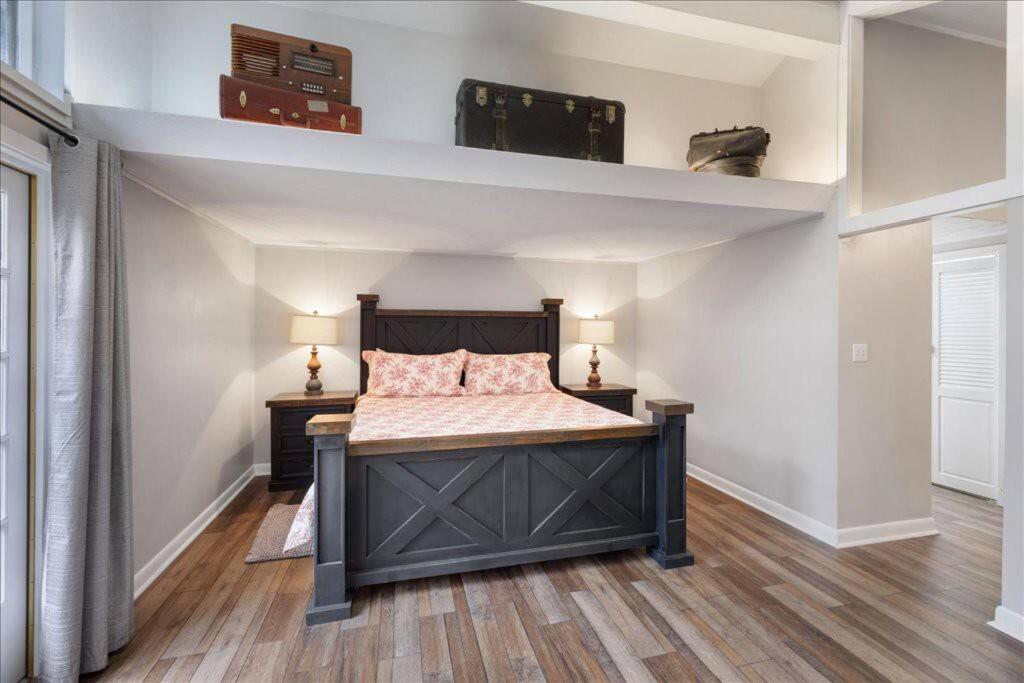 Bourbon Hollow Lodge With Hot Tub And Pool Plus Game Room Only 5 Min To Downtown Gatlinburg Εξωτερικό φωτογραφία